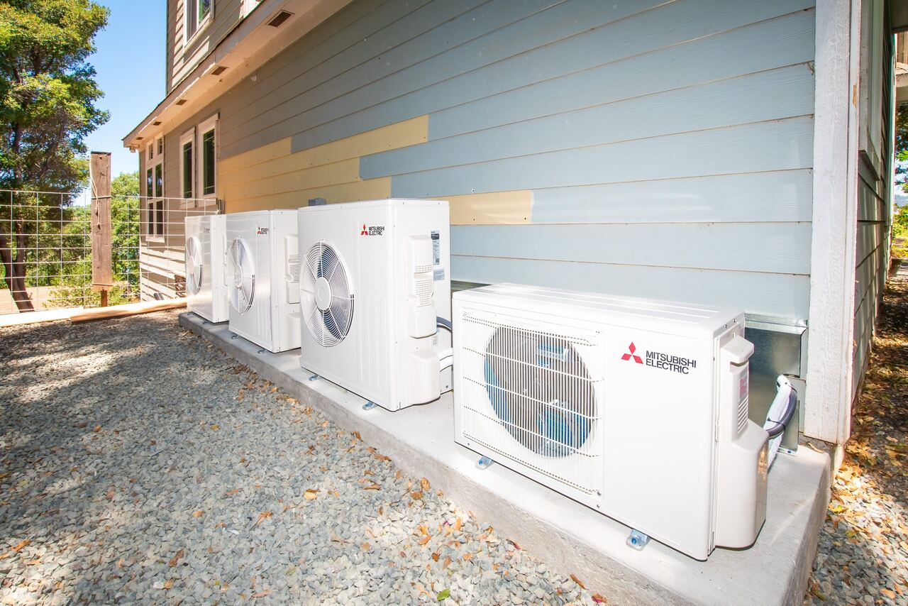 How to Maintain Indoor Air Quality During the Winter in Calistoga